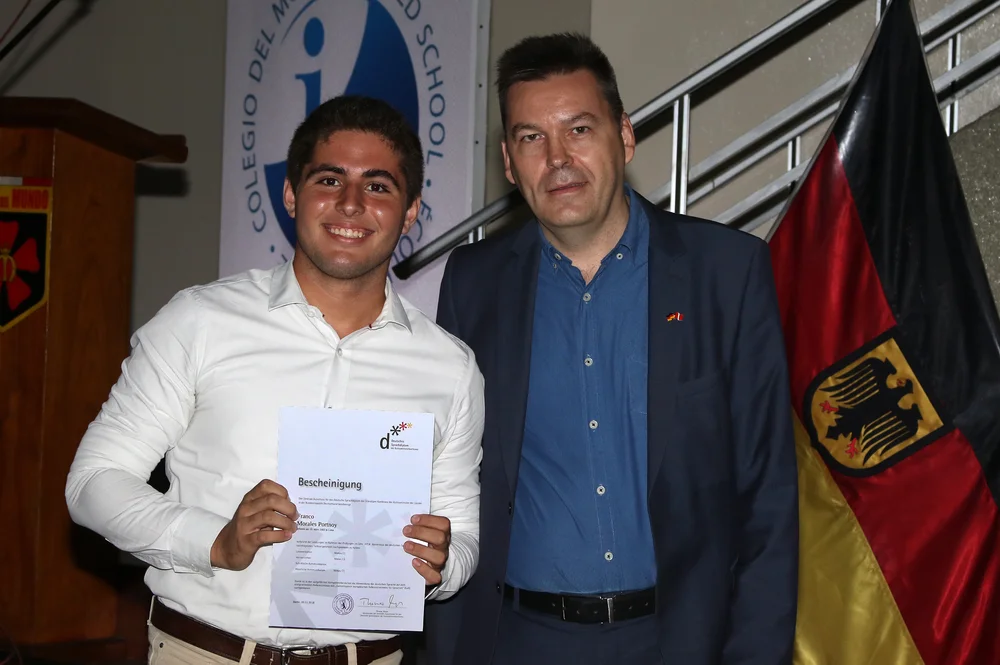 CEREMONIA DIPLOMA IB DSD2 (33) (2)